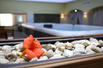 Фото номера Полулюкс с видом на море и спа-услугами Отель White Rock Castle Suite Hotel &amp; SPA г. Балчик 8