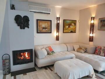 Фото номера Вилла с видом на море Виллы Sunny House Izgrev г. Балчик 30