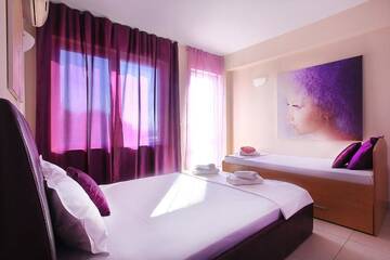 Фото номера Вилла с 6 спальнями и отдельным бассейном Виллы Villa Emloti Art-Decor &amp; Fashion Boutique г. Балчик 180