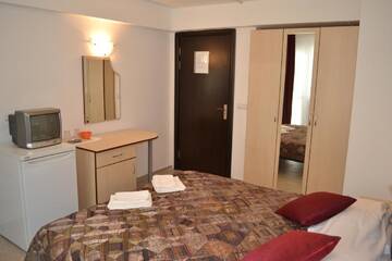 Фото номера Двухместный номер Делюкс с 1 кроватью Отель Family Hotel Magnolia г. Балчик 6
