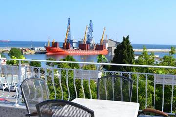 Фото номера Двухместный номер с 1 кроватью с видом на море Отель Family Hotel Magnolia г. Балчик 25