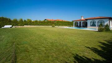 Фото номера Вилла с видом на море Виллы Private Villa 101 in BlackSeaRama г. Балчик 139