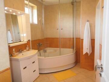 Фото номера Вилла с 3 спальнями Виллы Villa Ros г. Балчик 12