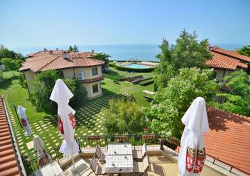 Фото Курортные отели BlackSeaRama Golf &amp; Villas г. Балчик 2