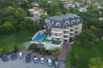 Фотографии Отель Paris Hotel г. Балчик (Болгария) №2 Фото Отель Paris Hotel г. Балчик 2