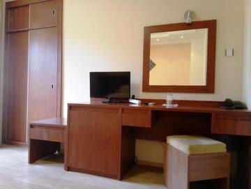 Фото номера Апартаменты с 1 спальней Отель Paris Hotel г. Балчик 5