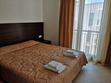Фото номера Номер-студио с видом на город Апарт-отели Marina City ApartHotel г. Балчик 5