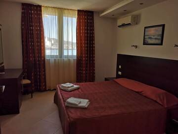 Фото номера Апартаменты с 2 спальнями Апарт-отели Marina City ApartHotel г. Балчик 11