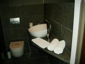 Фото номера Люкс с 2 спальнями Отель Regina Maria Spa Design Hotel г. Балчик 7
