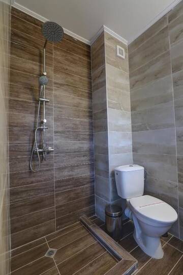 Фото номера Стандартный двухместный номер с 1 кроватью и балконом Отель Jupiter 1 Family Hotel г. Балчик 18