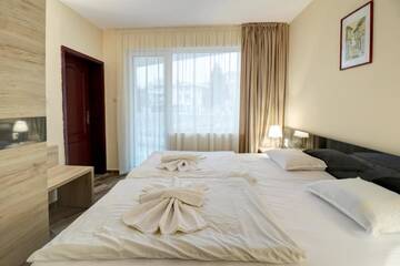 Фото номера Полулюкс Отель Family Hotel Jupiter г. Балчик 7