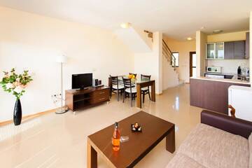 Фото номера Вилла с 2 спальнями Апарт-отели Lighthouse Apartments and Villas г. Балчик 4