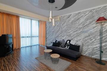 Фото номера Мезонет с балконом и видом на море Отель Hotel Iceberg г. Балчик 3