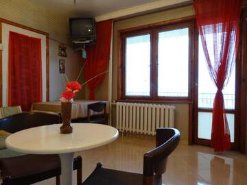 Фото номера Двухместный номер с 2 отдельными кроватями Гостевой дом Guest House Maria г. Балчик 13