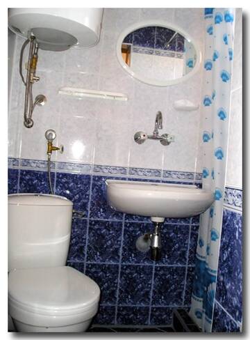 Фото номера Четырехместный номер Гостевой дом Guest House Maria г. Балчик 8